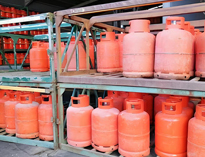 大型廚房設備廠家告訴你燃料房如何設計防火